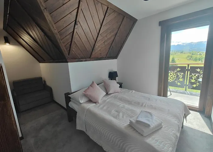 Na Polanie Czerwienne